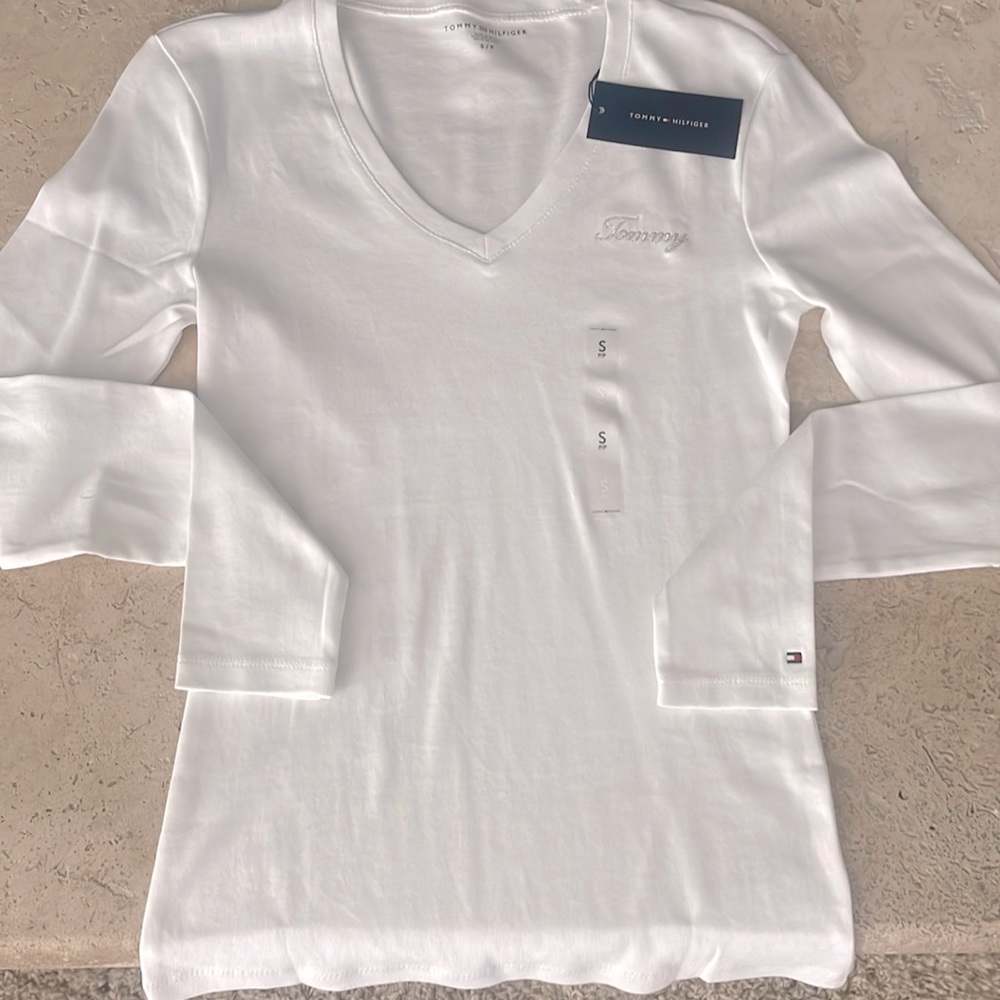 White Tommy Hilfiger long sleeve